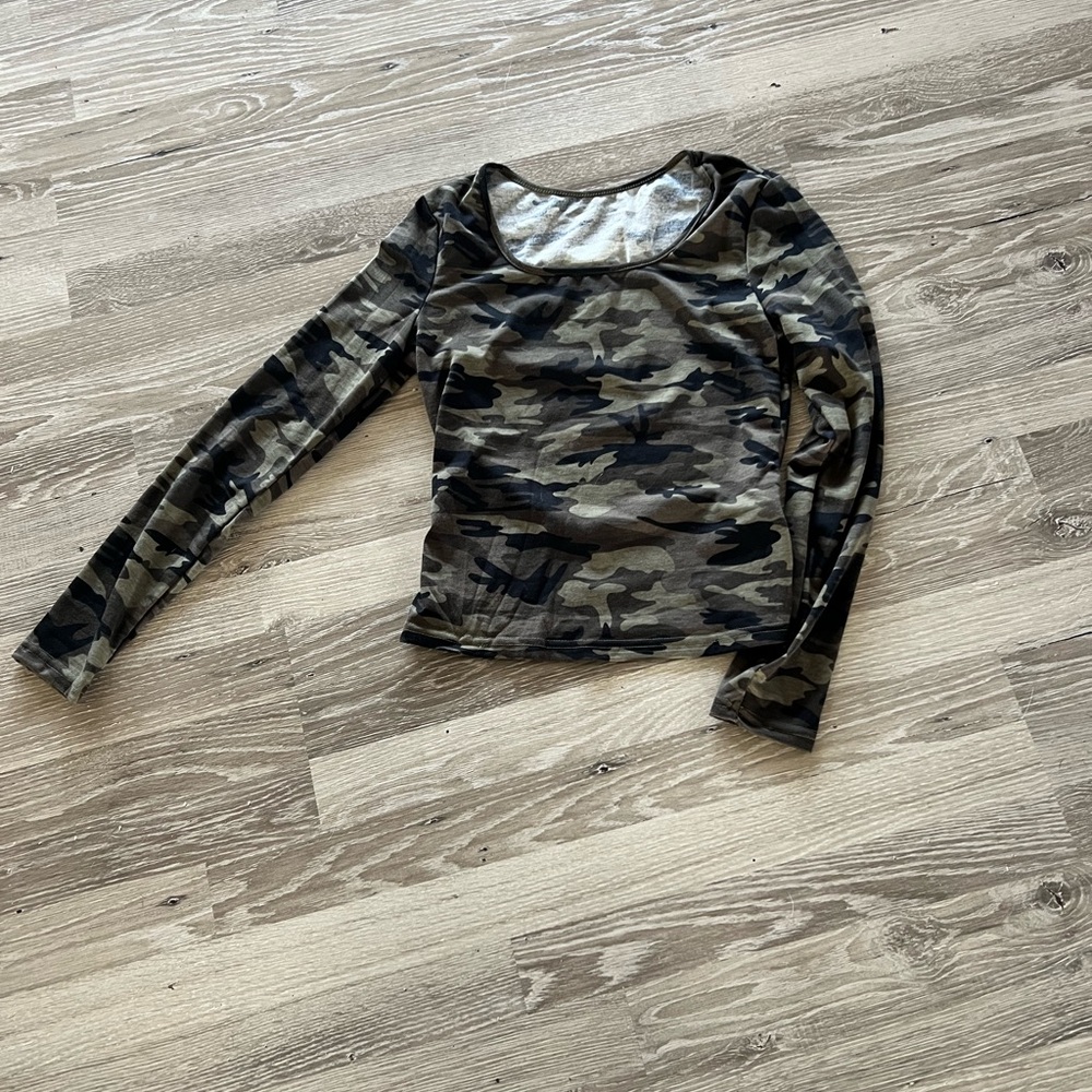 Boutique long sleeve camo top